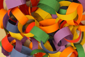 multi-coloured paper chains to represent backlinks