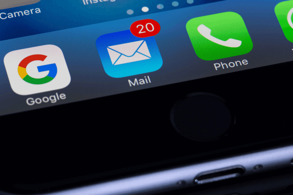 Email icon showing inbox with 20 emails